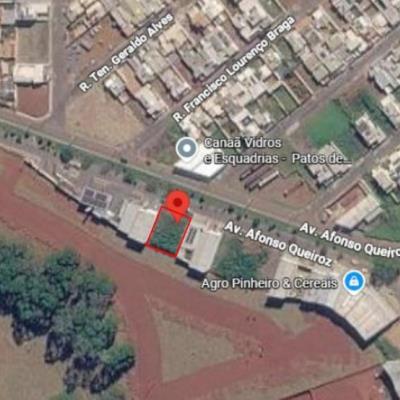 Lote de 336,10m² na Av. Afonso Queiroz