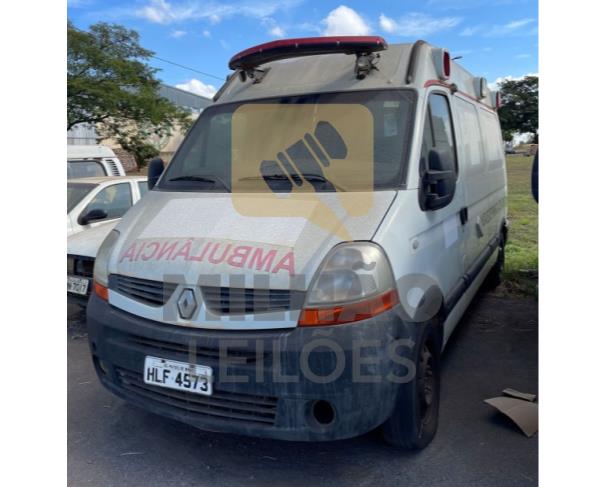 Foto de RENAULT MASTER AMBULANCIA 2010