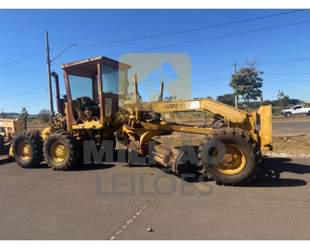 Foto de MOTONIVELADORA CATERPILLAR 1994