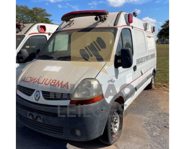 Foto de RENAULT MASTER AMBULANCIA 2012/2013