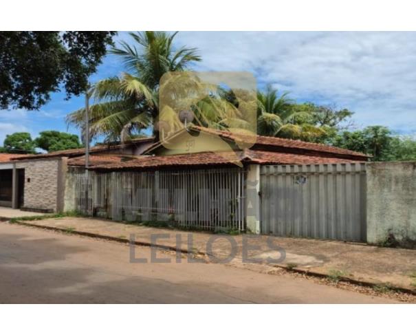 Foto de Casa em Unaí em área de 486,40m²