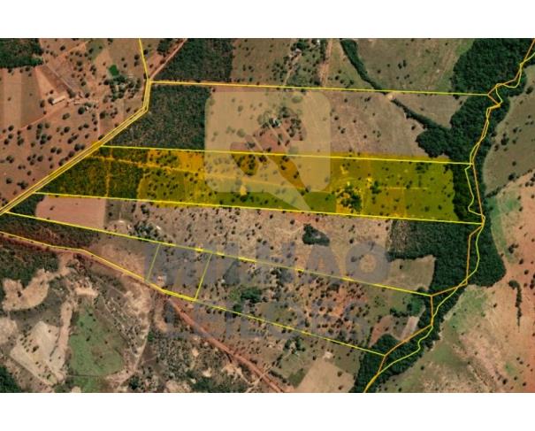 Foto de Fazenda de 27,87ha em Unaí/MG