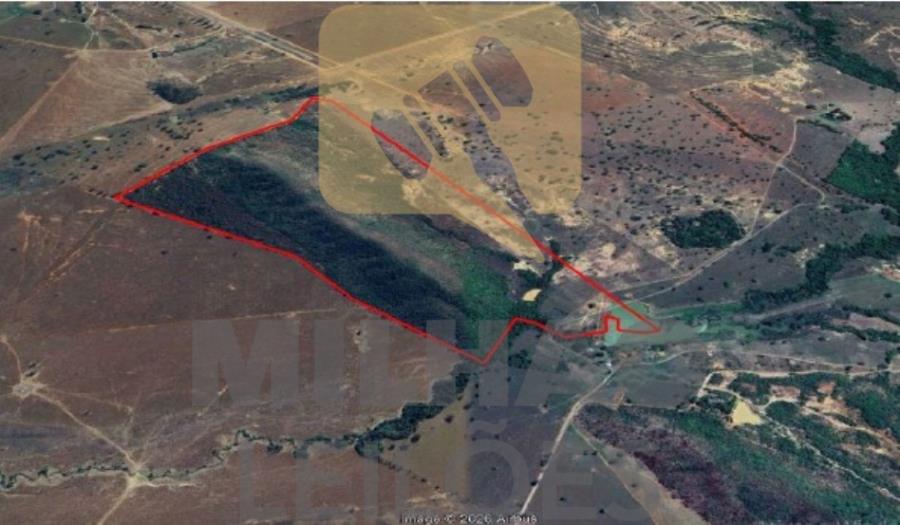 Foto de Fazenda de 75,34 ha em Unaí/MG