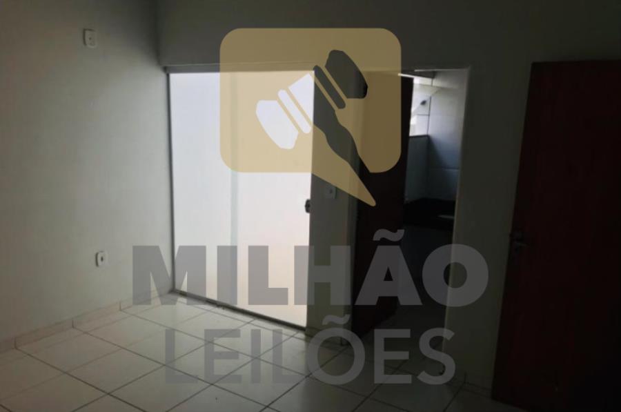Prédio residencial em Formiga/MG Leilão Extrajudicia - Imóvel em Formiga/MG, localizado em Formiga - MG, bairro Vista Alegre
