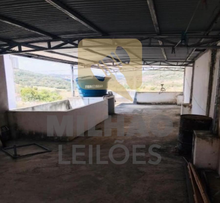 Prédio residencial em Formiga/MG Leilão Extrajudicia - Imóvel em Formiga/MG, localizado em Formiga - MG, bairro Vista Alegre