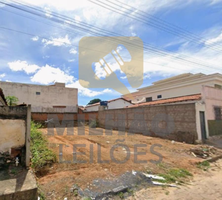 Imagem do imóvel Lote de 291,45m² em Monte Azul Leilão Extrajudicial - Lote em Monte Azul